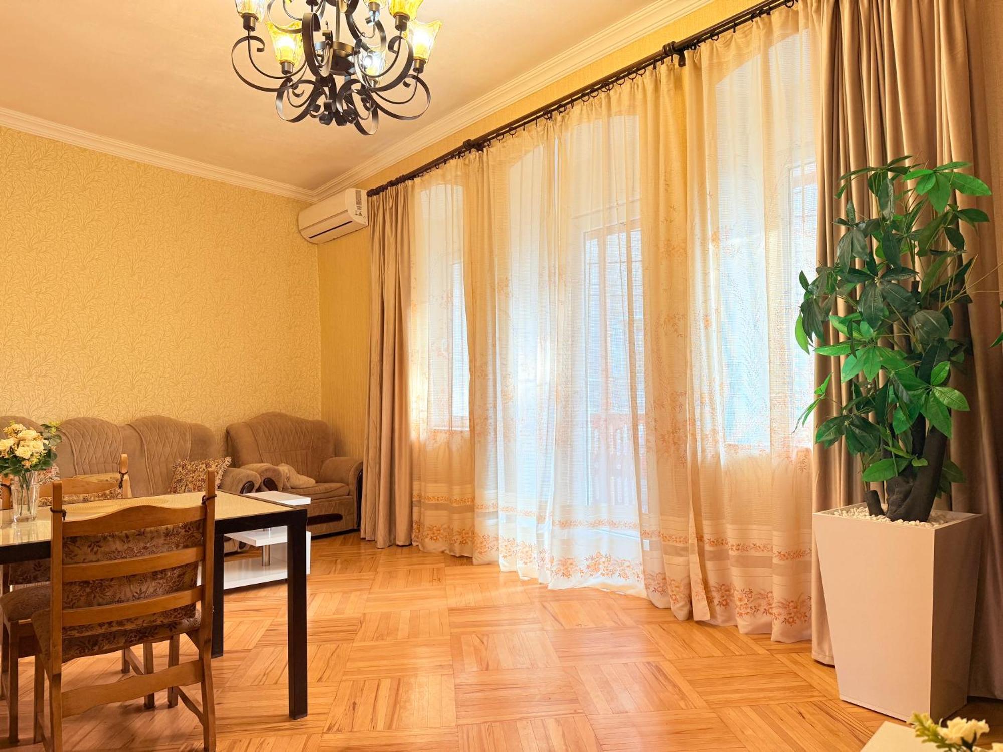 Tamuna Apartment Tiflis Dış mekan fotoğraf